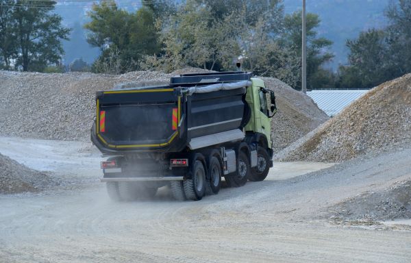 Gravel Delivery Service in Lakeville