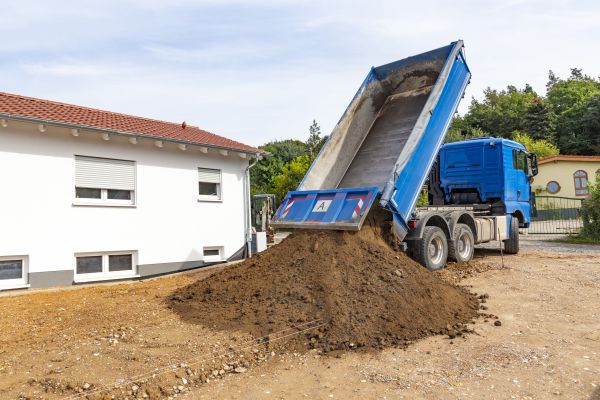 Garden Dirt Delivery in Lakeville