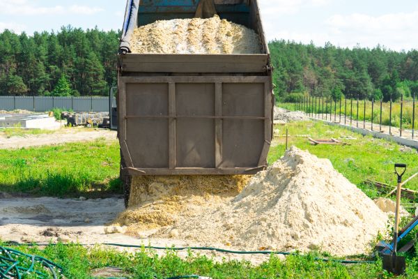 Bulk Sand Delivery in Lakeville