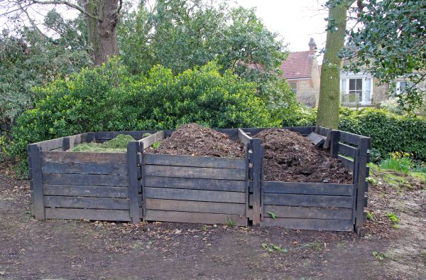 Compost Delivery Service in Lakeville